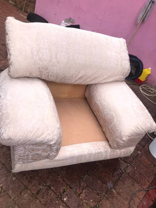 Sofa & Couch Cleaning